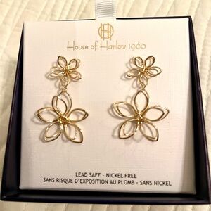 💛House of Harlow 1960 Gold Flower Earrings